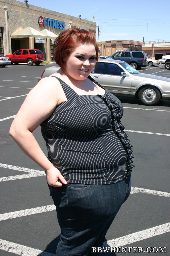 Candice Cane hefty redhead BBW strip mall hunt